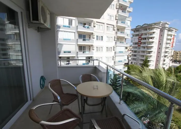 Hotel Lemon Garden *